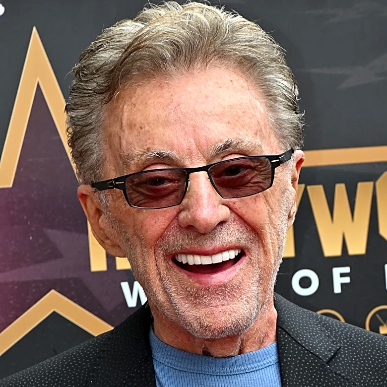 Frankie Valli Denies News Reports He Has Retired, Disavowing Brother’s Statement