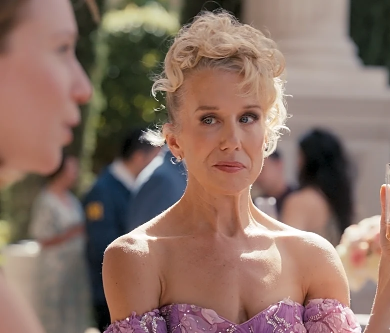 ‘Hacks’ Star Lauren Weedman on Appearing in Four Emmy-Nominated Comedies This Year and How Bell’s Palsy Changed Her Career