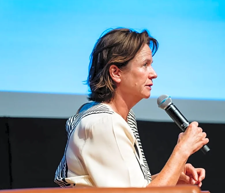 Emily Watson Says Growing Up in a Religious Cult Almost Stopped Her From Starring in ‘Breaking the Waves’: ‘I Was Like a Piece of Wire That Had Bee...