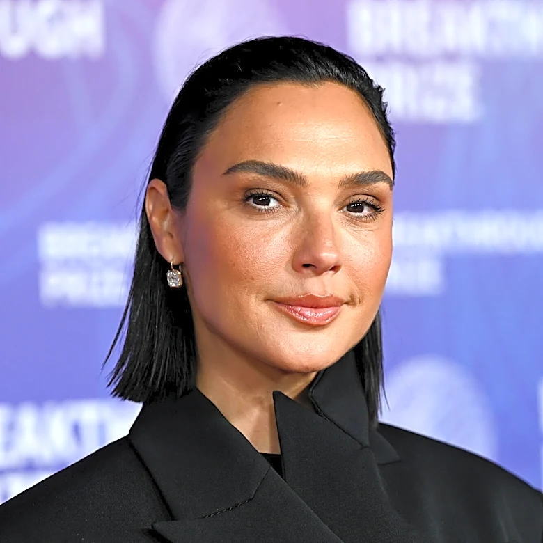 Gal Gadot Defends Starring in Movie With AI Sets and Lighting Because ‘You’re Going to Work With It or Be Out of the Game’; Lawyers Spent 6 Months ...