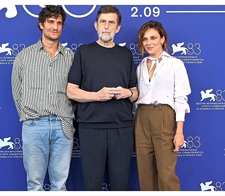 Louis Garrel Jokes About ‘Moretti Method’ Acting at Press Conference for Nanni Moretti’s ‘It Will Happen Tonight’