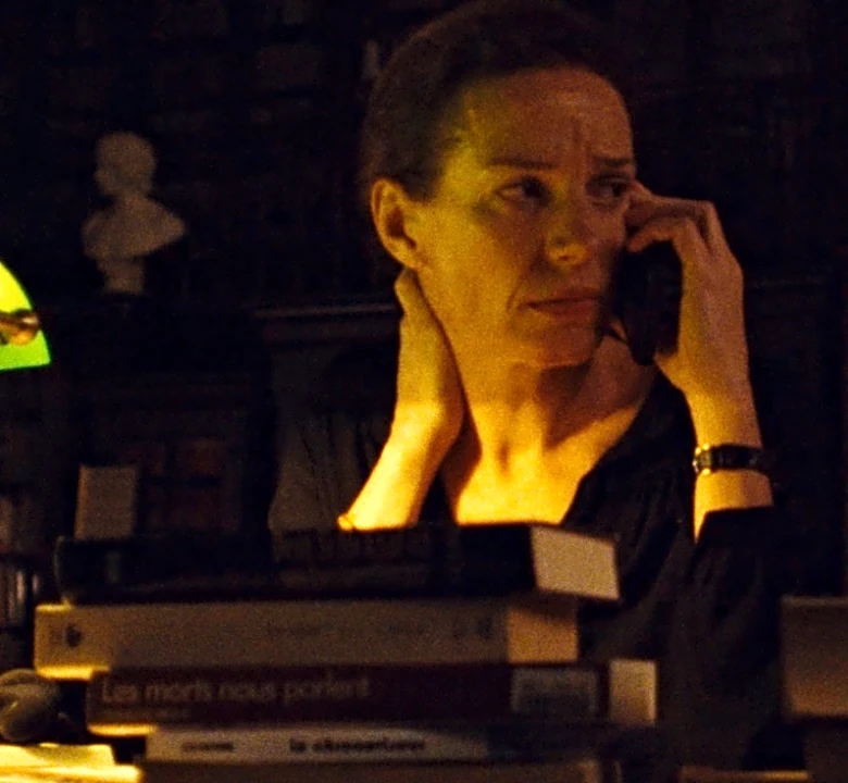 ‘Chronovisor’ Review: An Eerie, Fiendishly Clever Mystery for Lovers of Libraries and the Storied Smell of Old Books