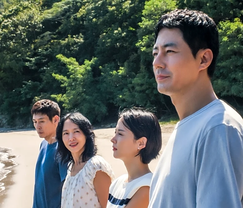 ‘Possible Love’ Review: Korean Master Lee Chang-dong Returns With a Beautifully Mature, Quietly Colossal Relationship Drama