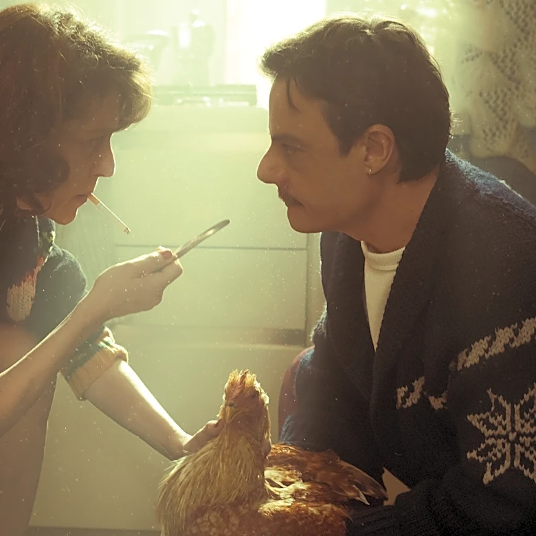 ‘The Fire Within You’ Review: An Insufferable Christmas Eve Family Drama in Which the Corrosive Rants Are as Noxious as the Dyspeptic Images