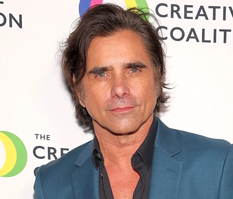 John Stamos Delivers Emotional Speech About Fatherhood at Creative Coalition Awards