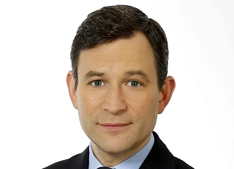 Dan Harris Once Delivered Headlines. Now He Helps MS NOW Subscribers Not Worry About Them