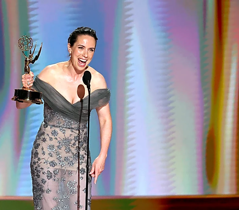 Kate O’Flynn Wins Emmy for Supporting Actress in a Comedy for ‘Widow’s Bay’: ‘This Is a Role of a Lifetime’