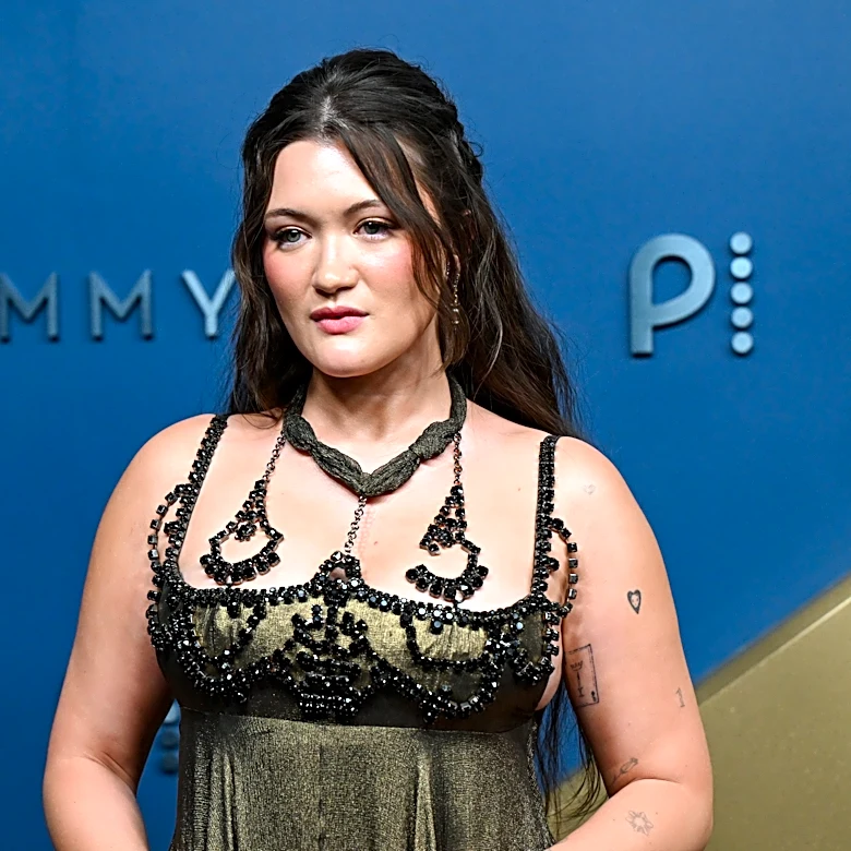 How ‘The Pitt’ Star Isa Briones Achieved Her Greek Goddess Glam at the 2026 Emmys