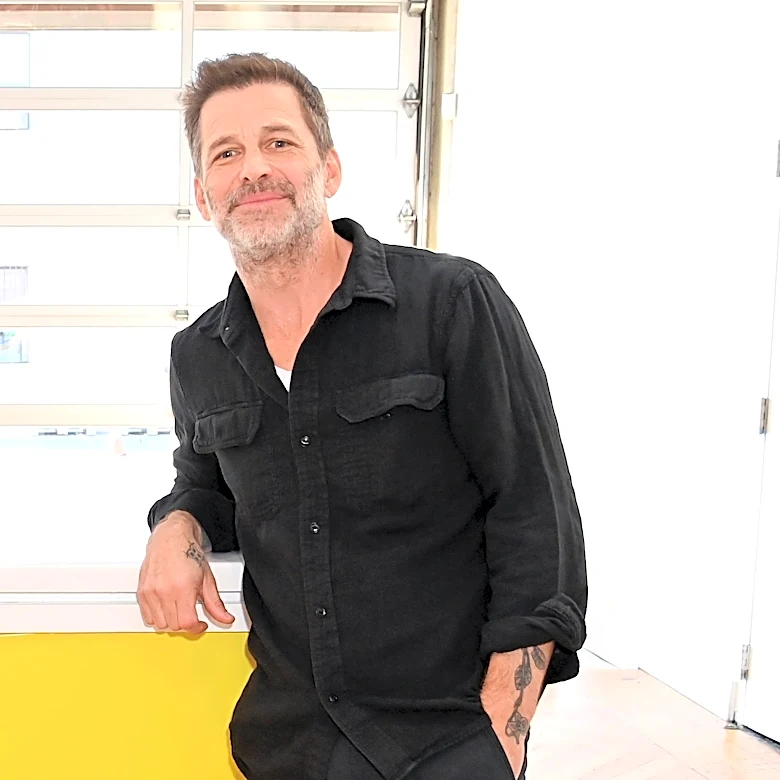 Zack Snyder Wants You to Know He’s No Fascist: ‘I Made the Gayest Movie Ever Made’