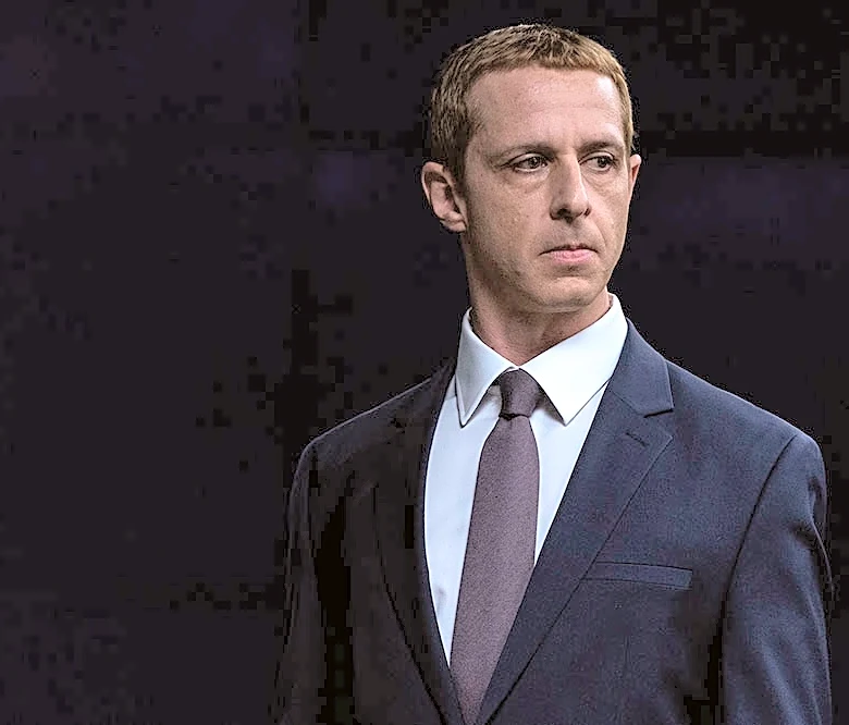 Aaron Sorkin Says Jeremy Strong Treated His Co-Stars ‘The Way He Imagines’ Mark Zuckerberg Treats People While Shooting ‘The Social Reckoning’