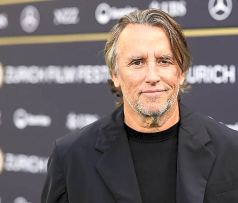 Richard Linklater Says ‘Merrily We Roll Along’ Starts Filming Again in a ‘Few Months’ and Gives ‘Progress Report’ on 20-Year Production: ‘See You i...
