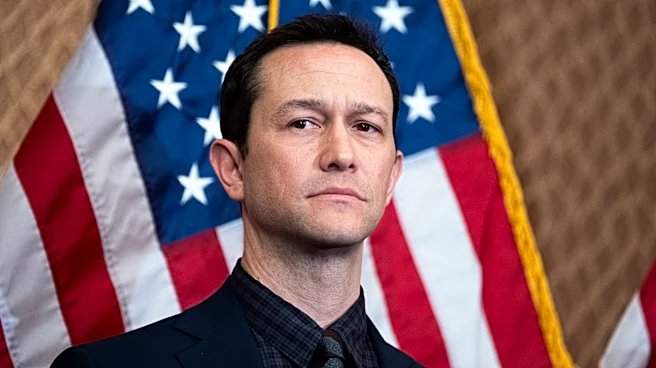 Joseph Gordon-Levitt Says A.I. Is Being Trained to ‘Hijack Your Intimacy’: ‘We Should Be Concerned’