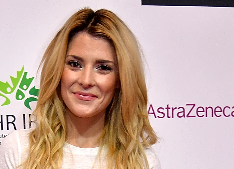 Grace Helbig Reveals Upcoming Surgery for Brain Tumors Three Years After Beating Breast Cancer