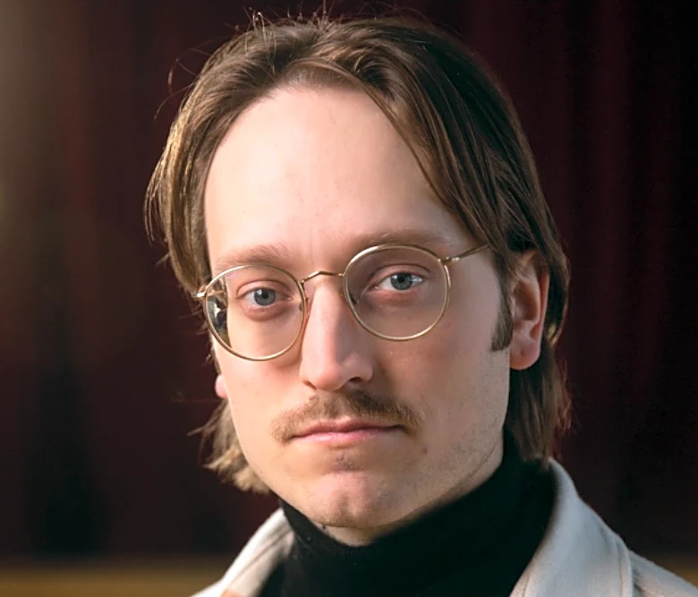 ‘Bloodsuckers’ Team Reunites on ‘Body in the Closet’ on Warner Bros. Title With Comedian Axel Åhman Eyed for the Lead Role (EXCLUSIVE)