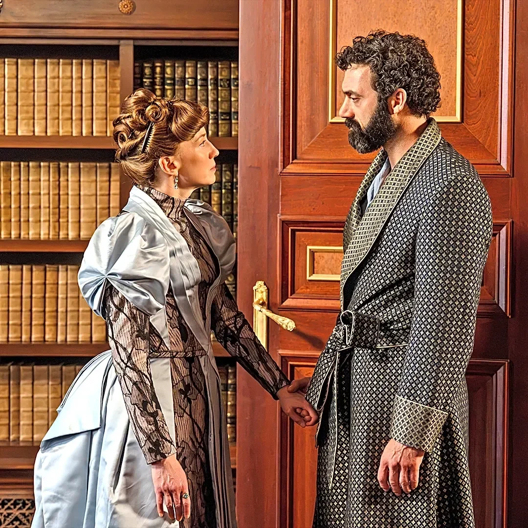 ‘The Gilded Age’ Team on Paramount Merger Parallels and Going From Budget Cuts to a Season 3 Breakout: ‘You’re Part of a Very Fortunate Minority’