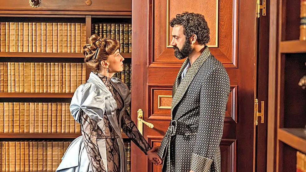 ‘The Gilded Age’ Team on Paramount Merger Parallels and Going From Budget Cuts to a Season 3 Breakout: ‘You’re Part of a Very Fortunate Minority’