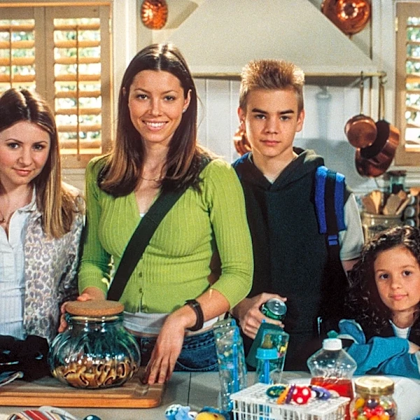 Jessica Biel Says ‘7th Heaven’ Reboot Will ‘Modernize’ the Show Now That TV Has ‘Less Limitations’: ‘We Were Very Careful About What Our Audience W...