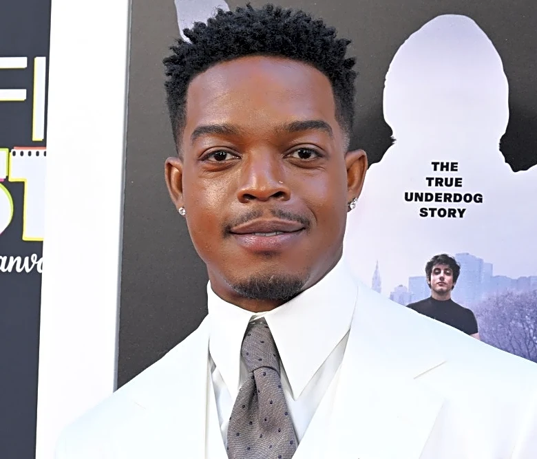 ‘I Play Rocky’ Star Stephan James on Paying Tribute to Carl Weathers with His Red Carpet Look: ‘I Can Literally Walk in His Shoes Yet Again’