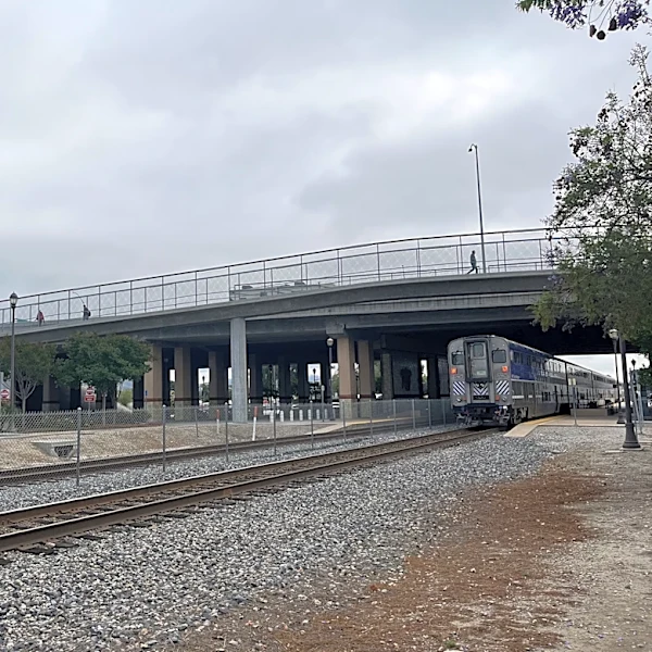 Authorities identify body found near Camarillo train station