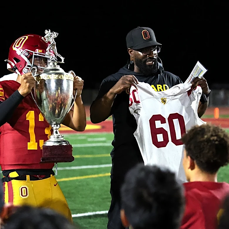 Ex-Oxnard High football captain shot as bystander gets support