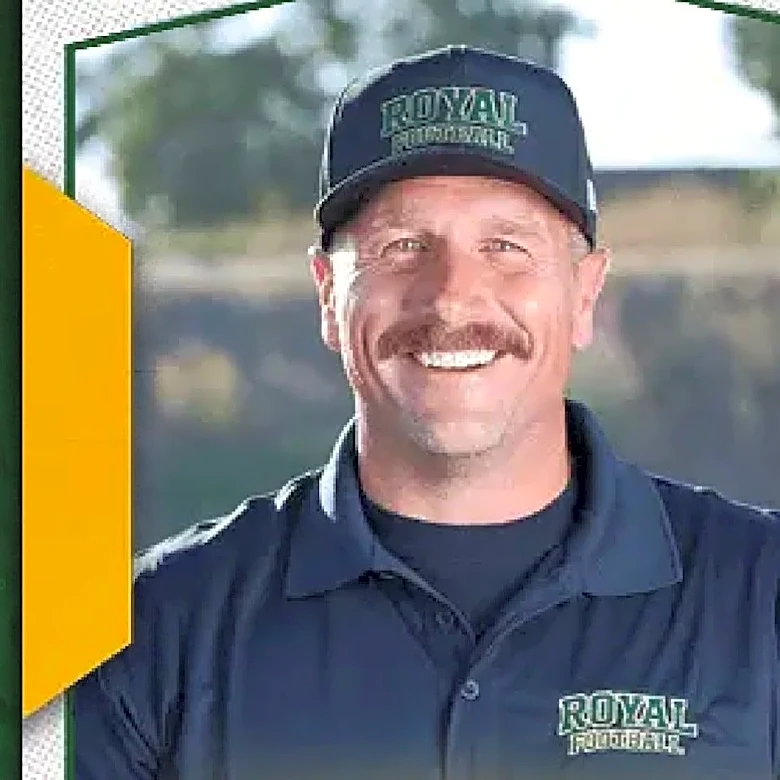 Royal elevates MacArthur to interim head coach after 3-0 start