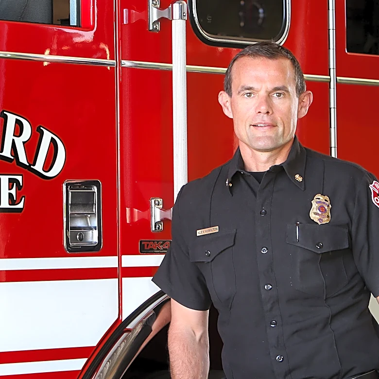 Oxnard Fire Department Chief Alex Hamilton to retire; new chief named