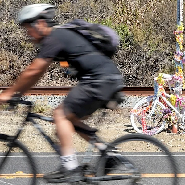 Fatal PCH crash near Ventura prompts group to seek changes. Here's why
