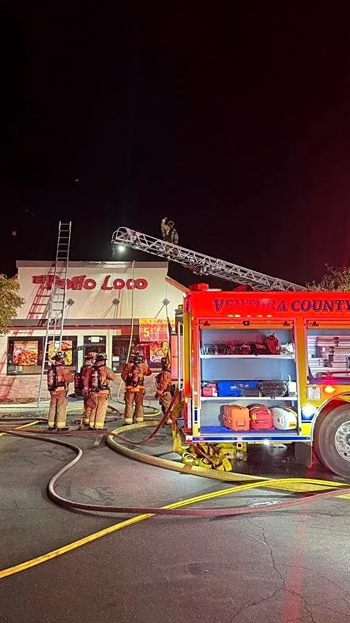 Firefighters put out fire at Camarillo El Pollo Loco