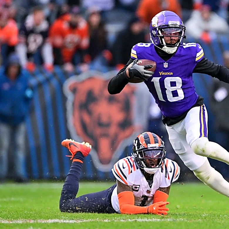 Beat writer keeping tabs on Vikings' WR closing in on record