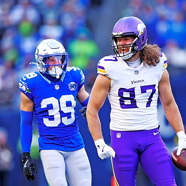Should you start Vikings TE T.J. Hockenson in fantasy in Week 1?