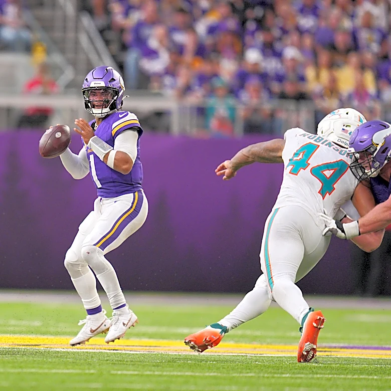 What grade did Bleacher Report give Kyler Murray in Week 4?