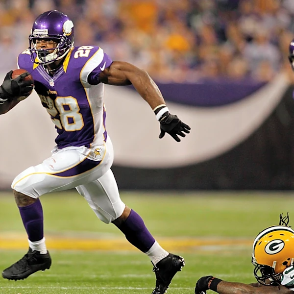 Vikings legend Adrian Peterson ranks his top running backs in the NFL