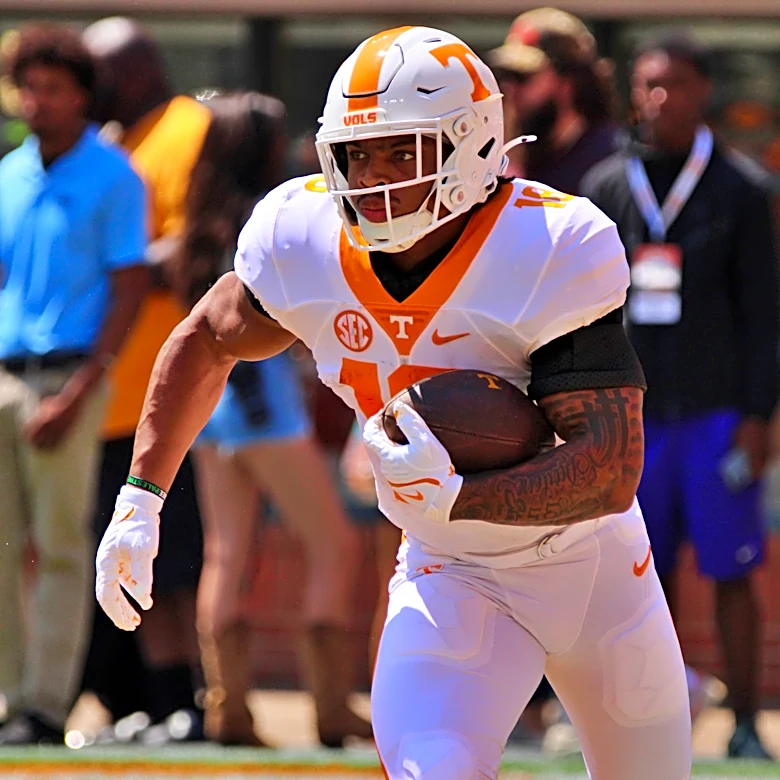 Tennessee running back named to Maxwell Award preseason watch list