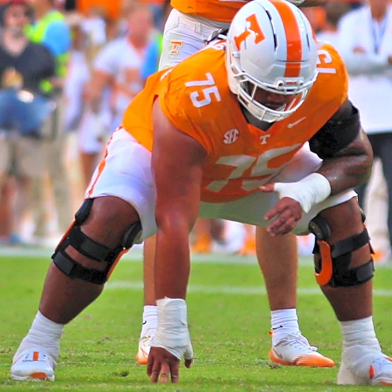 Vols' offensive lineman named to Lombardi Award preseason watch list