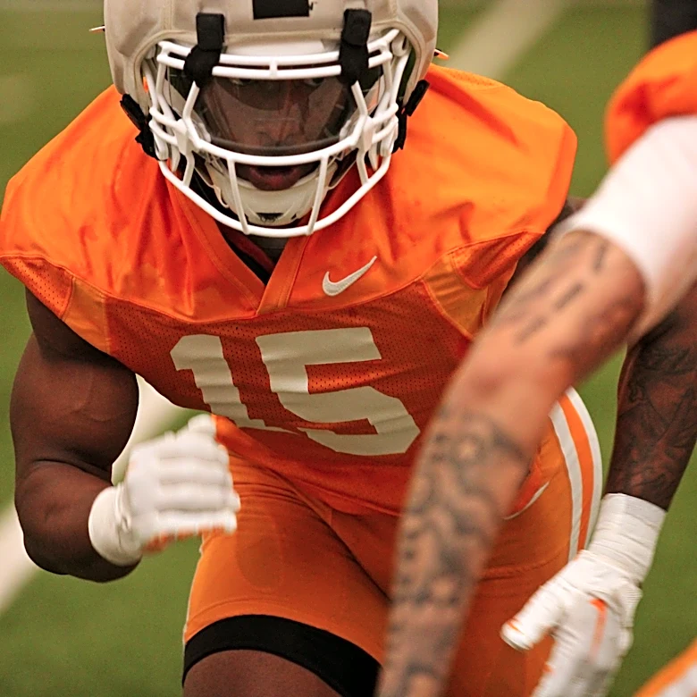 Tennessee releases statement on Edrees Farooq's injury