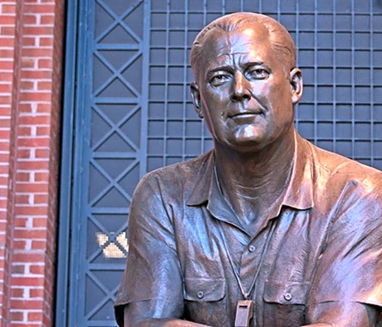 Tennessee announces Smokey Grey uniform honoring Robert Neyland