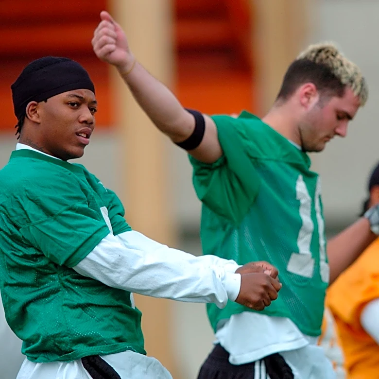 2004 Tennessee-UNLV: Brent Schaeffer starts as freshman quarterback