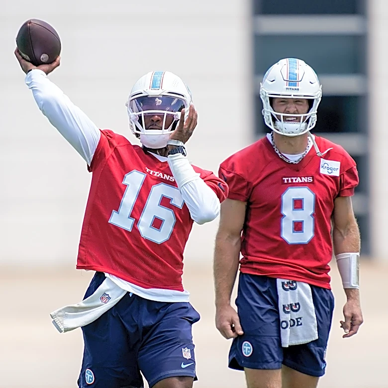 Titans waive two quarterbacks after NFL preseason