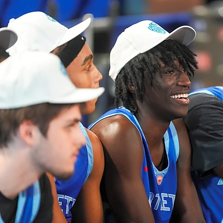 Top 2028 in-state prospect schedules Tennessee basketball visit