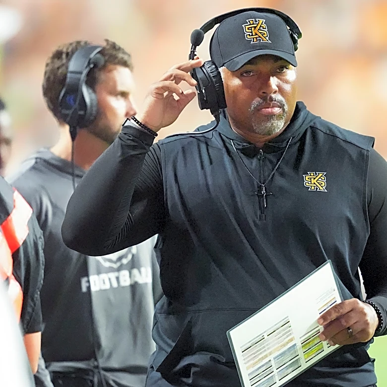 Jerry Mack recaps Kennesaw State's performance at Tennessee