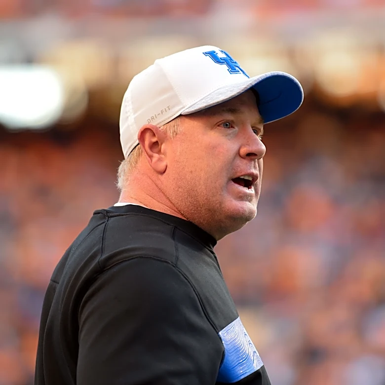 Mark Stoops will return to Tennessee for Texas football game