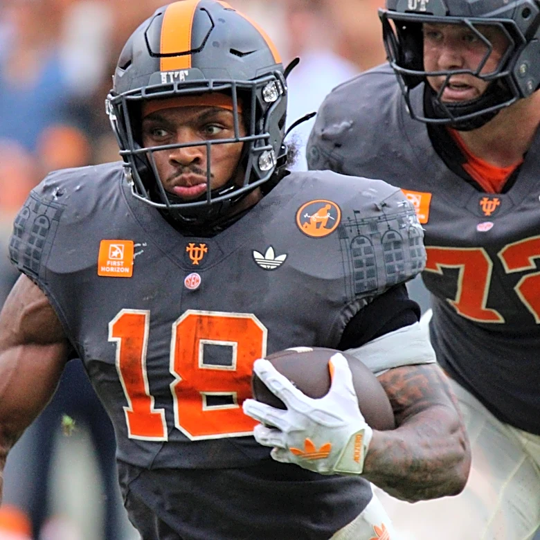 Chuck Webb's rushing record that DeSean Bishop could break at Arkansas
