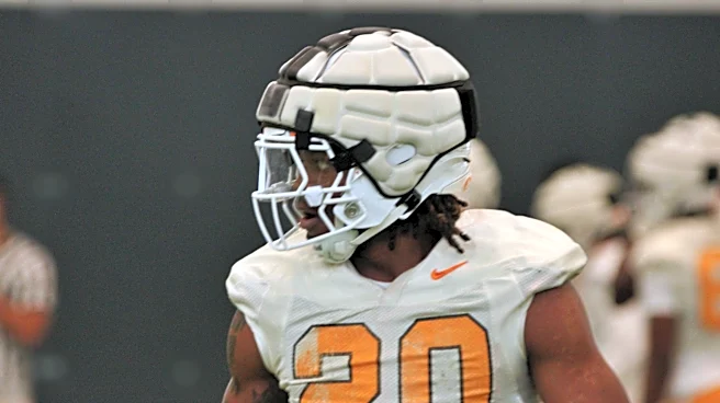 Former Tennessee running back will face Vols with Alabama