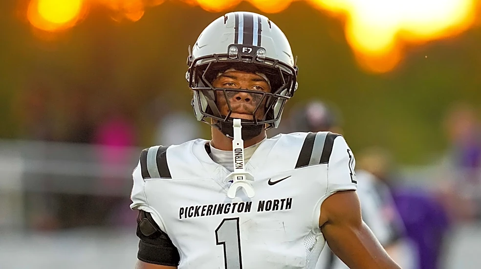 Tennessee football offers four-star safety after Alabama win