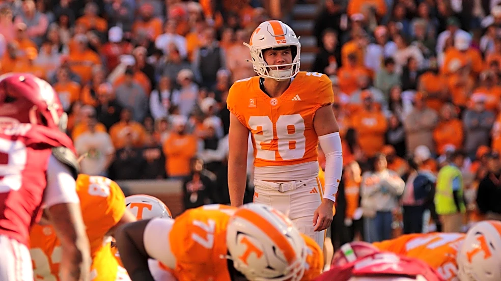 Two Vols earn SEC football weekly honors after Alabama win