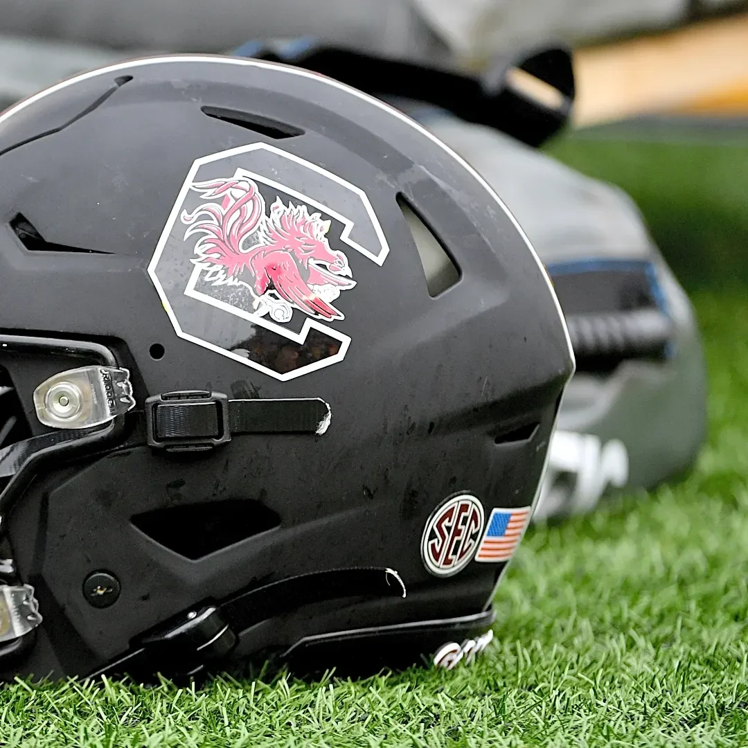 South Carolina center questionable for Tennessee game