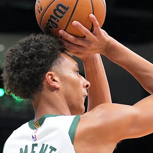 Nate Ament plays 14 minutes for Milwaukee versus Indiana
