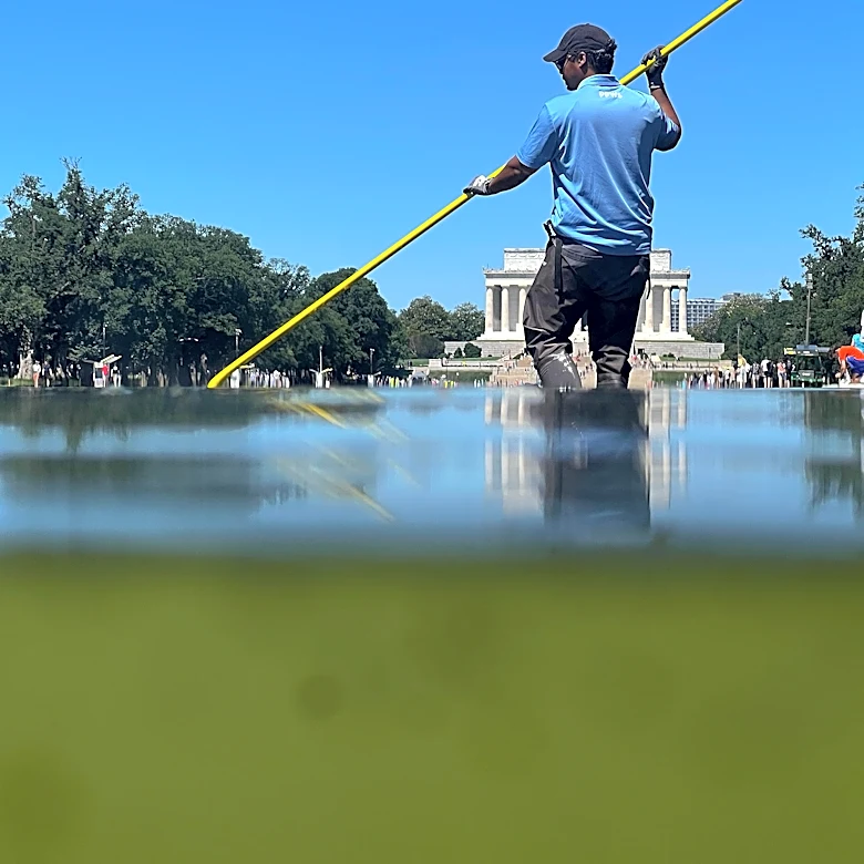 Trump’s Reflecting Pool debacle deepens