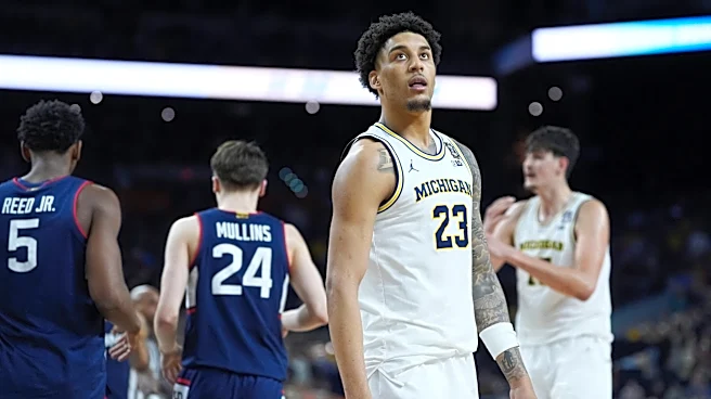 Yaxel Lendeborg showcases throwback Warriors jersey in childhood photo