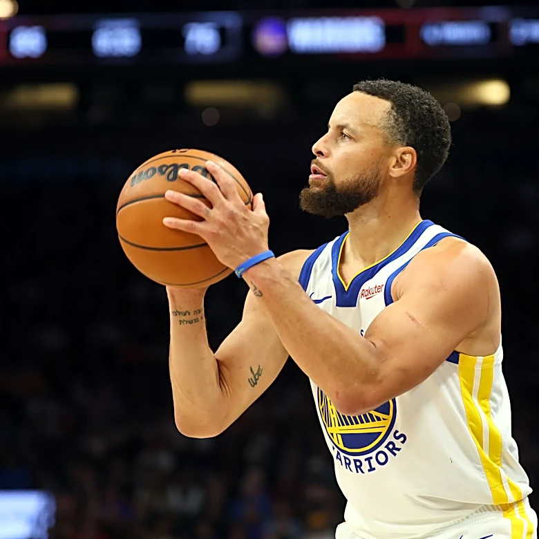 Warriors star Stephen Curry on dealing with pressure: 'I still get nervous'